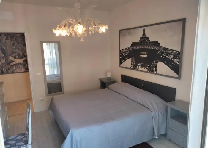Roma Metro Apartment